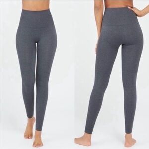 SPANX Size XL Look at Me Now Seamless High Waist Grey Leggings